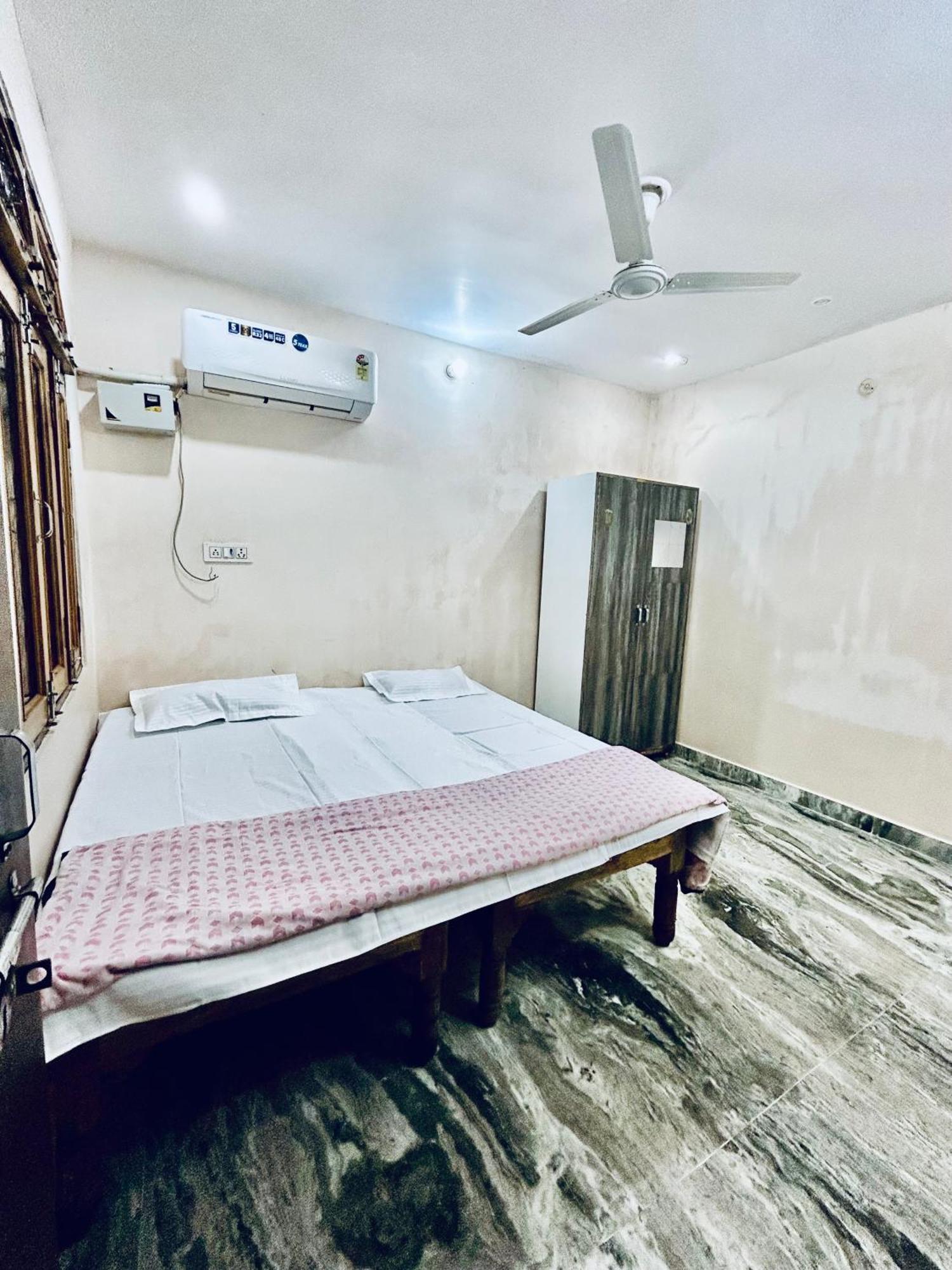 Vishwanath Residency Villa Prayagraj Exterior photo